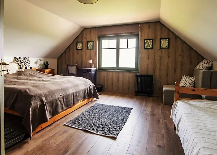 Nemcsuri Vendeghaz Somlo *