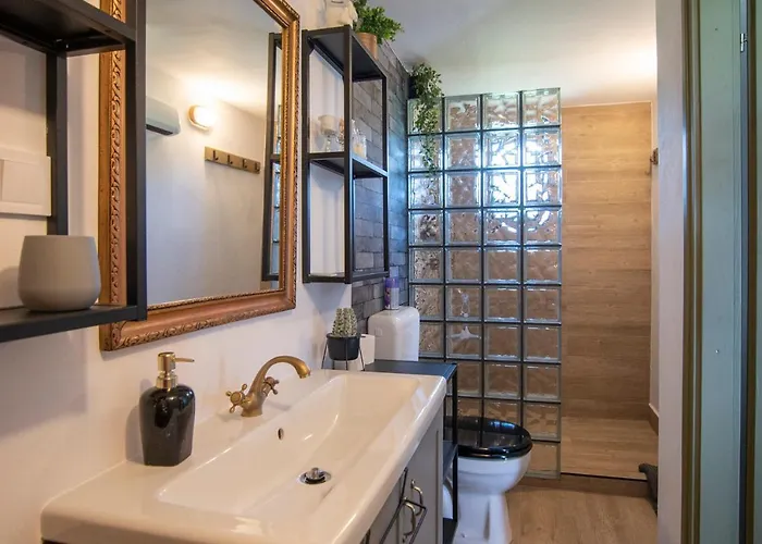 Nemcsuri Vendegház Somló Apartamento